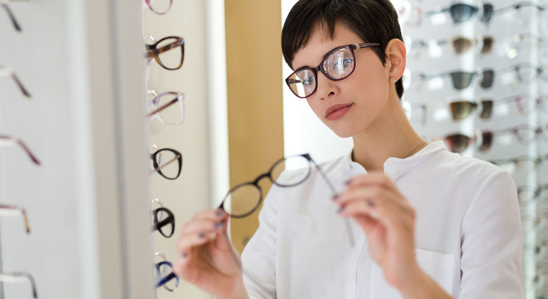 Lohnt sich der Kauf von entspiegelten Brillengläsern?